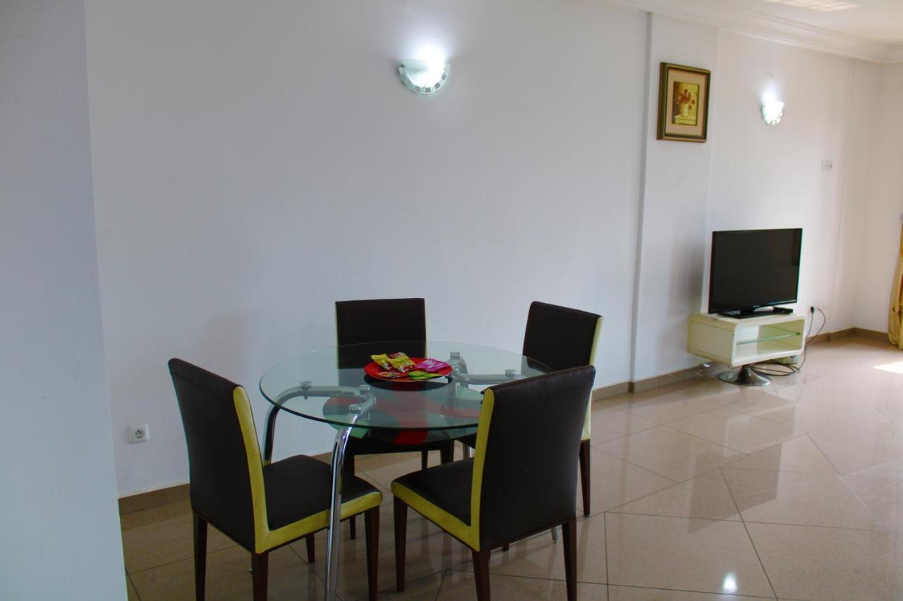 Residence Le Carat Silverline Douala Bagian luar foto