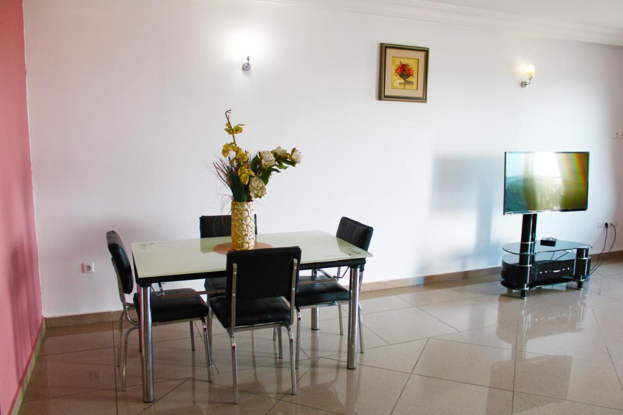 Residence Le Carat Silverline Douala Bagian luar foto